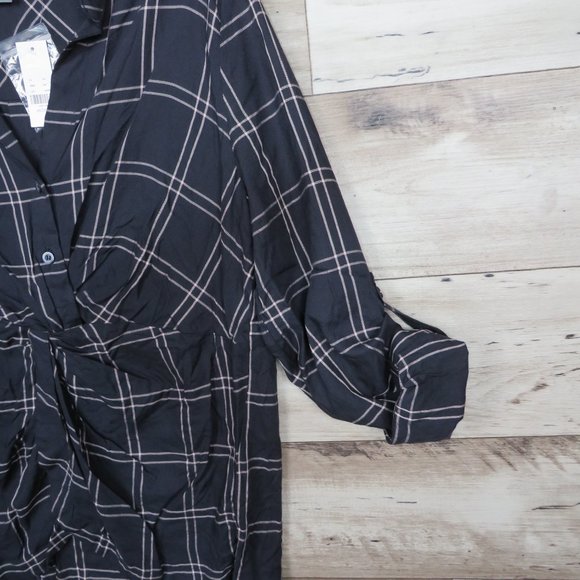 SOHO* Women's Button Down Long Sleeve Front Knot Size Medium Black w/White Lines - Picture 5 of 15